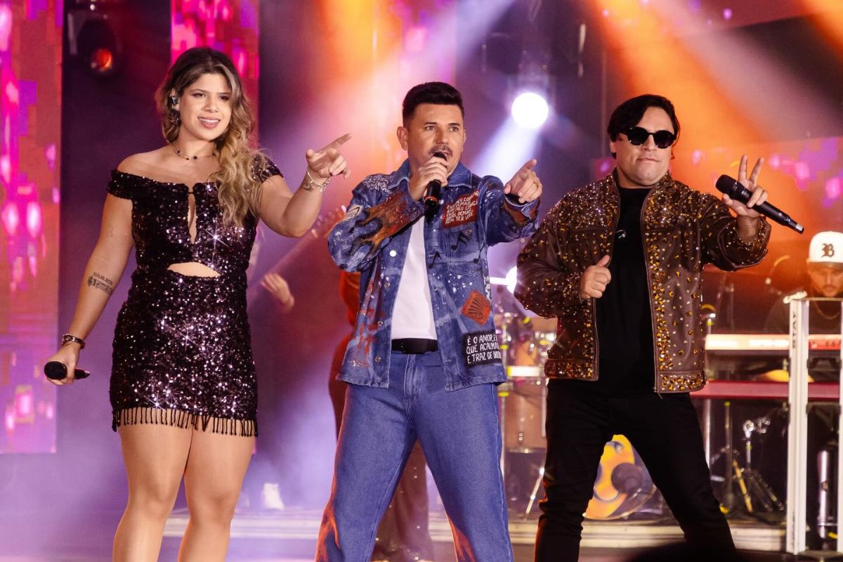 A notícia da morte do artista Neto Araújo foi confirmada pelos grupos Cavaleiros do Forró e Collo de Menina nas redes sociais - Metrópoles