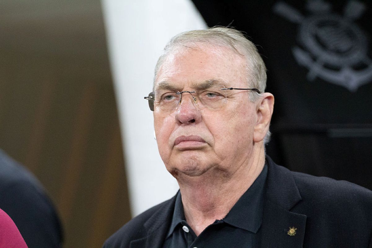 Corinthians paga dívida e se livra de um transfer ban da Fifa