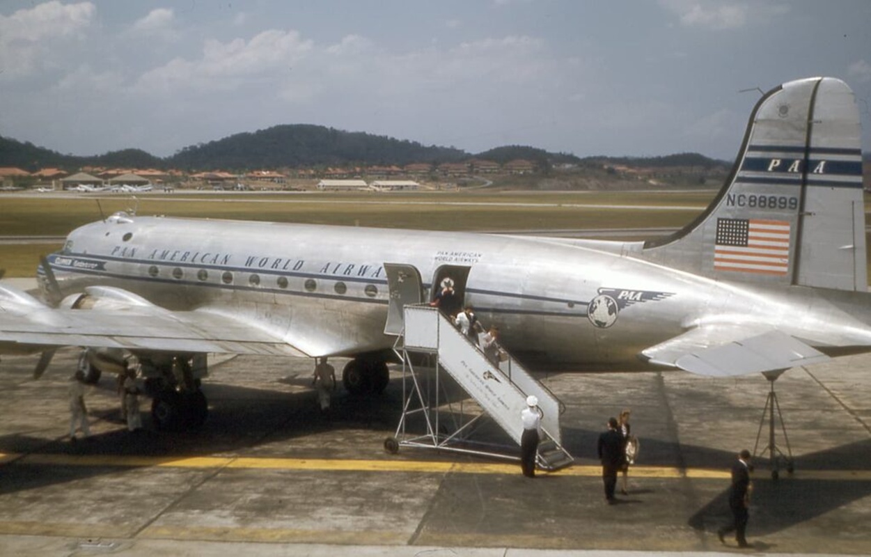 Destroços de avião desaparecido há 74 anos são encontrados no mar