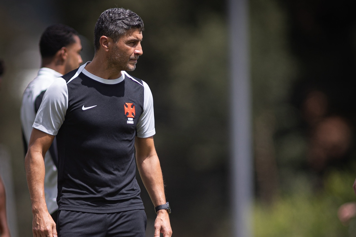 Na Sul-Americana, Vasco tenta primeira vitória com novo treinador