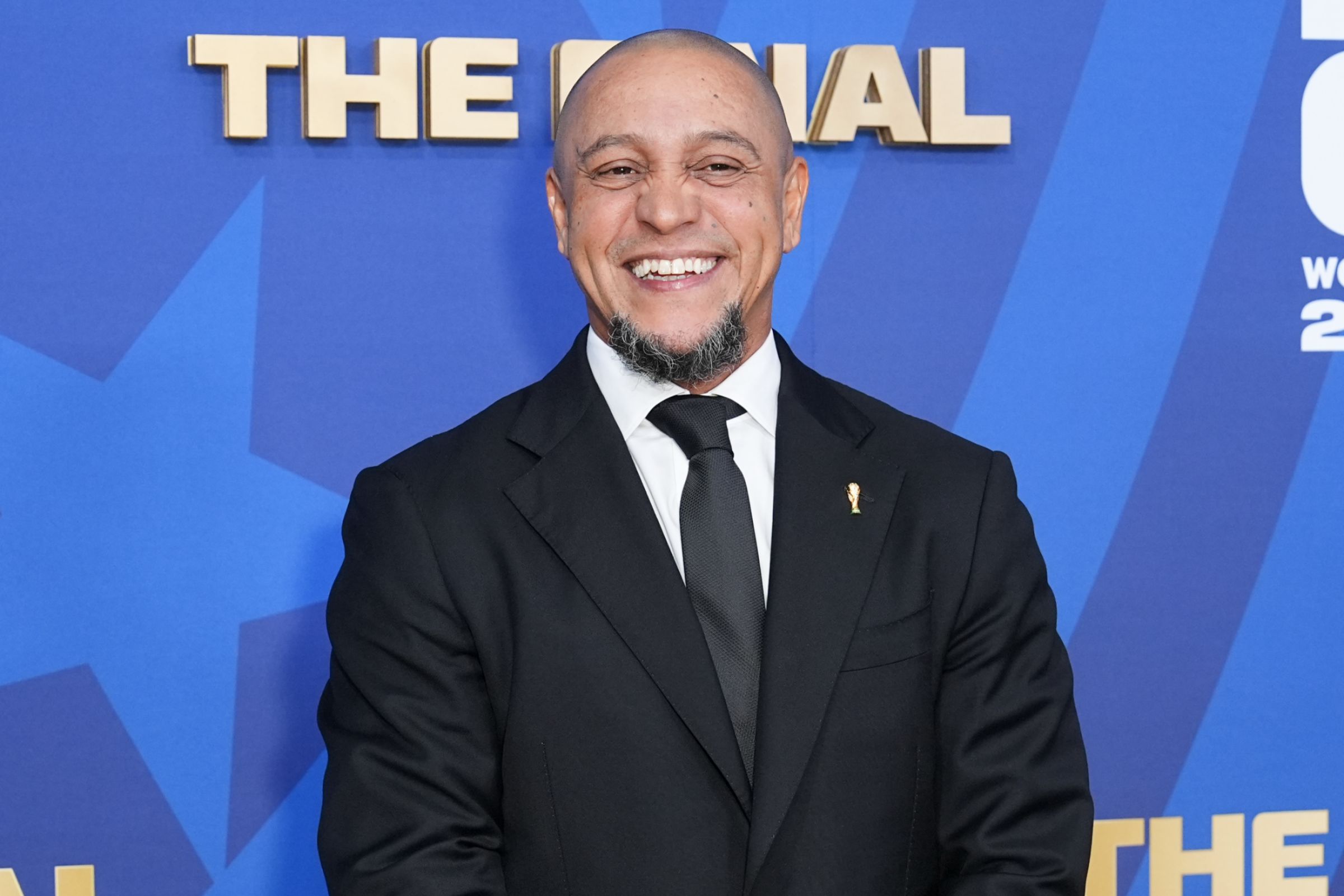 Roberto Carlos Expressa Arrependimento por Passagem pelo Corinthians