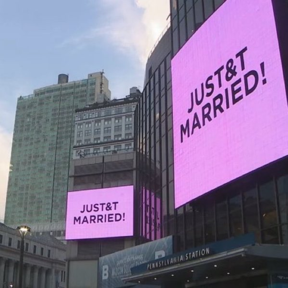 Casa Branca alfineta casamento de Taylor Swift: “Trump é o seu presidente” 15 Taylor Swift e Travis Kelce anunciam casamento no Madison Square Garden