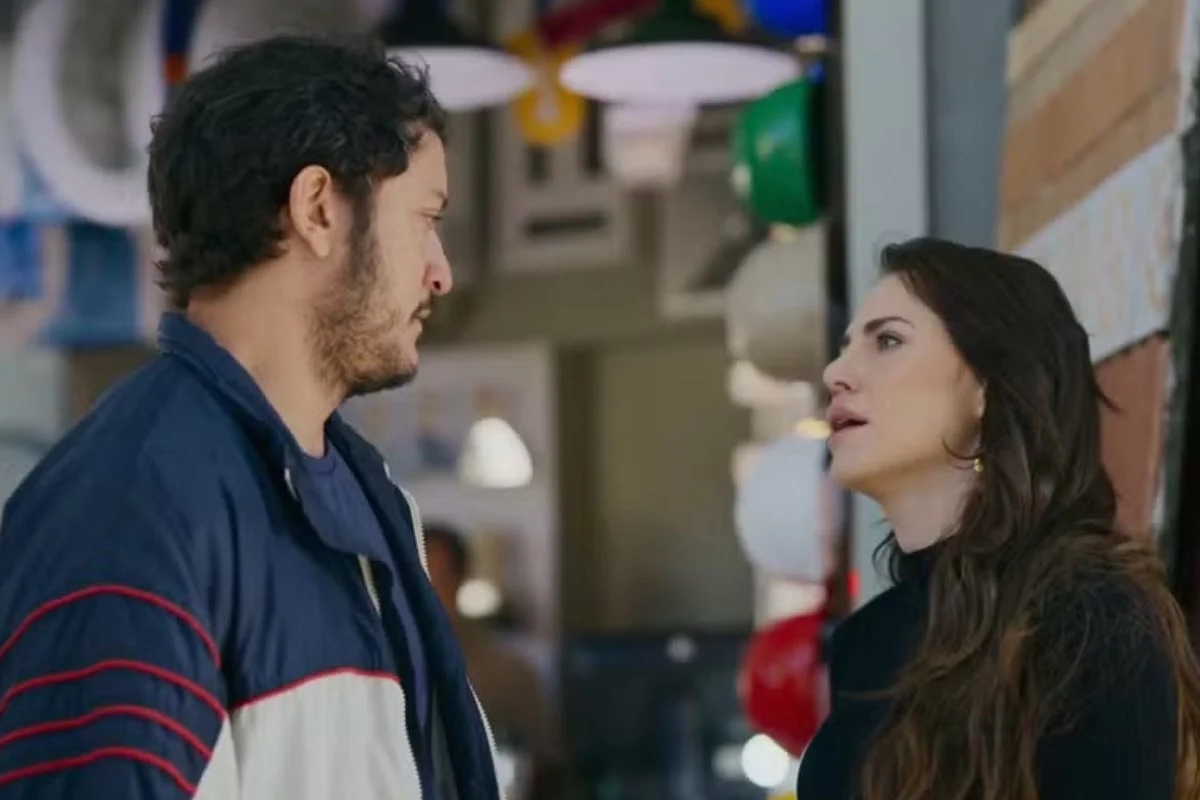 Adriana (Leticia Collin) e Tom (Allan Souza Lima) em Quem Ama Cuida