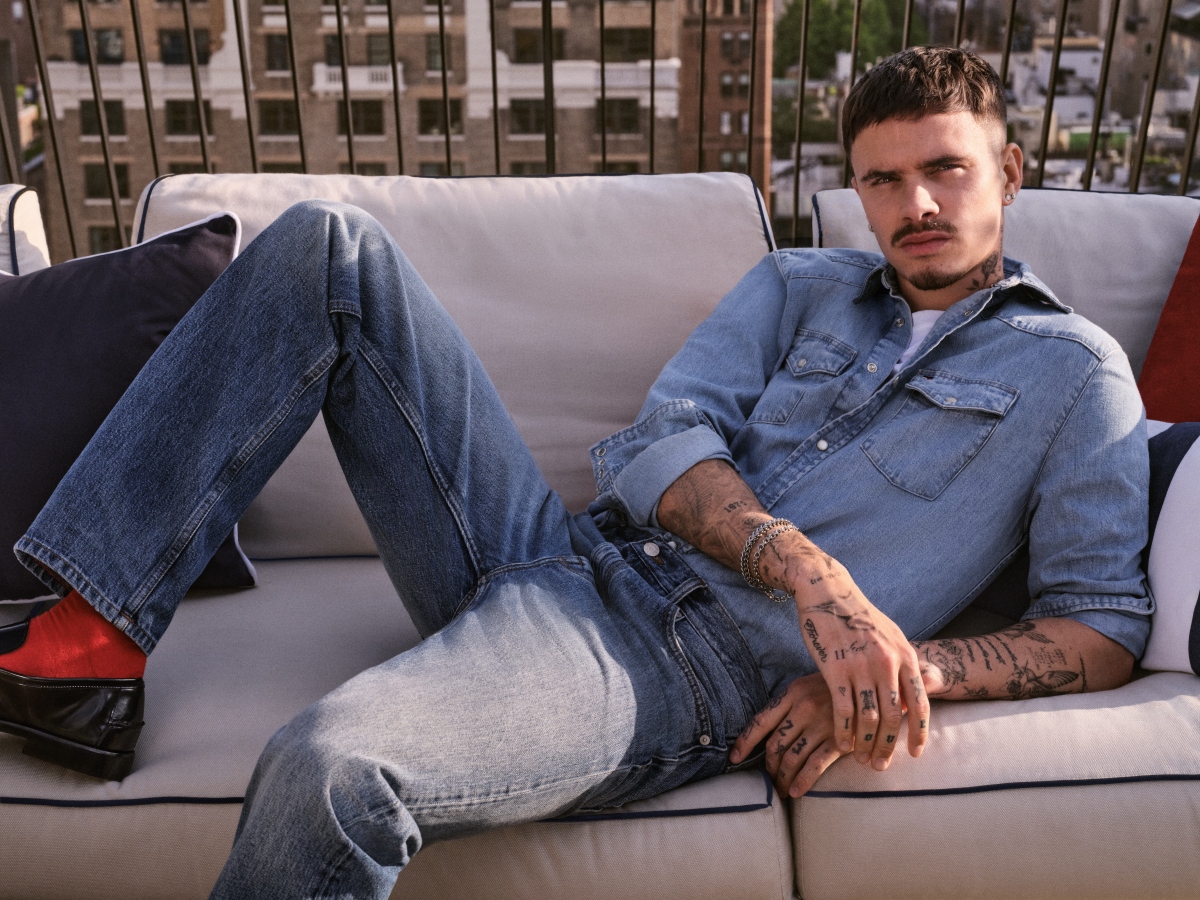 romeo beckham estrela campanha tommy hilfiger - metrópoles