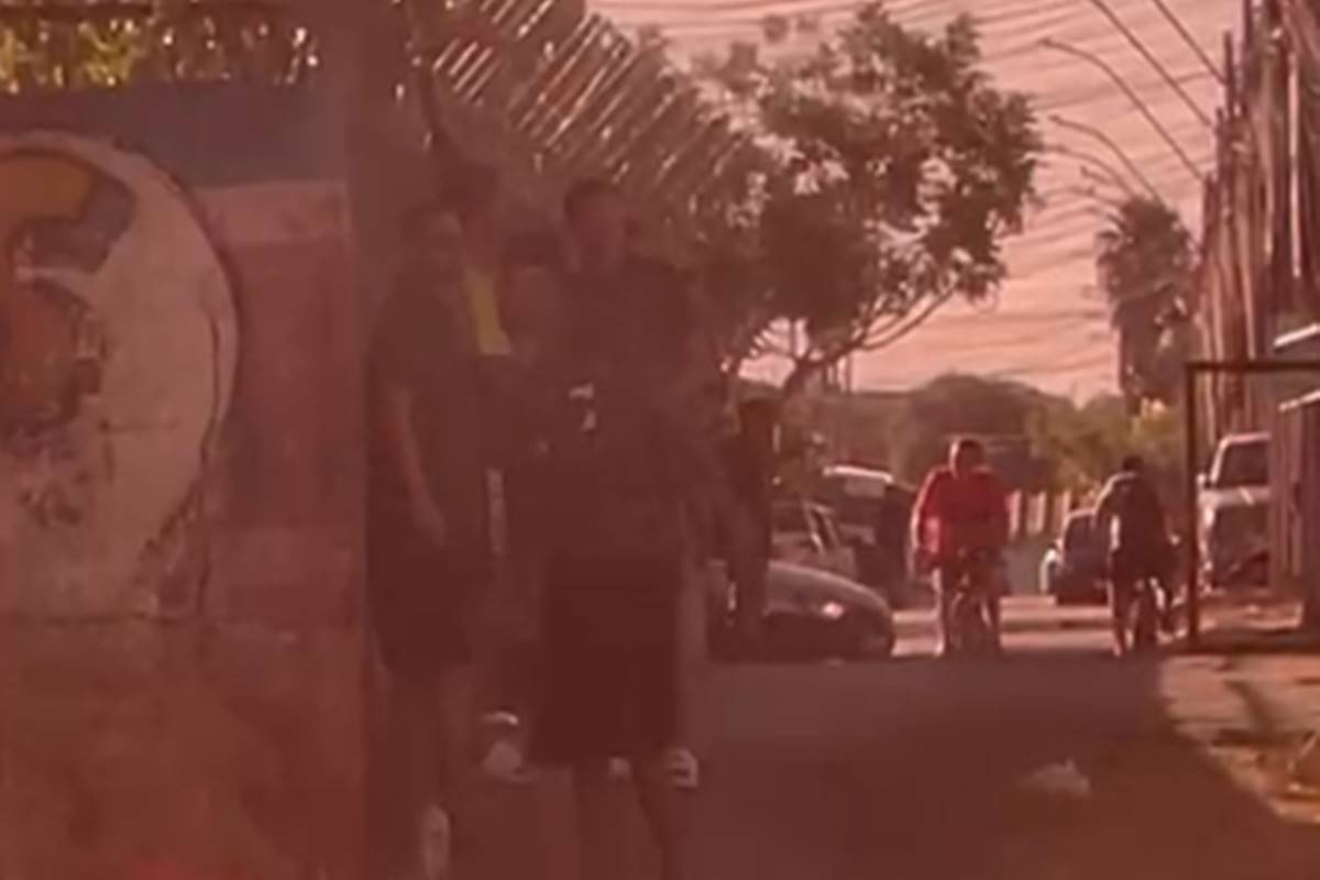 Homens são presos por tráfico de drogas ao lado de escola no DF