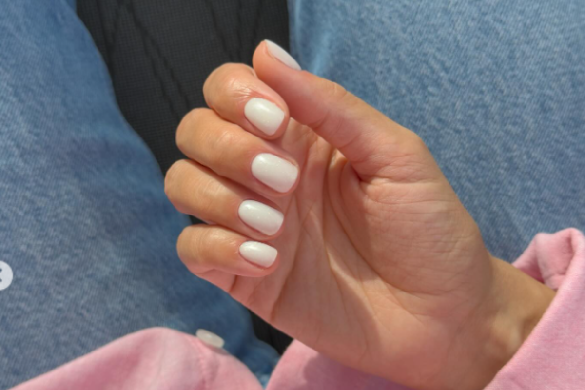 Unhas "leite de coco"