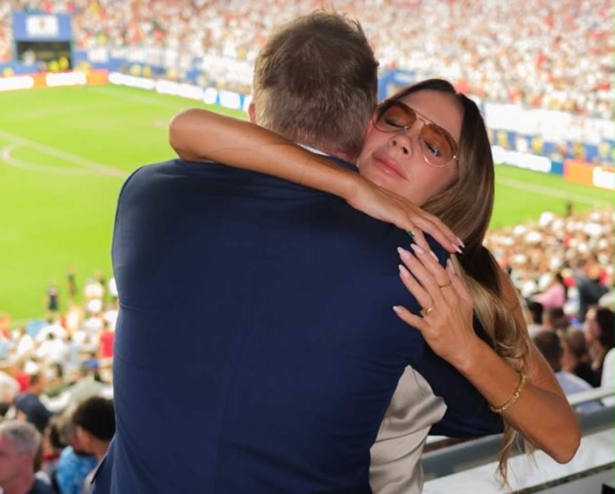 foto com cor. victoria beckham na copa do mundo 2026 - metrópoles