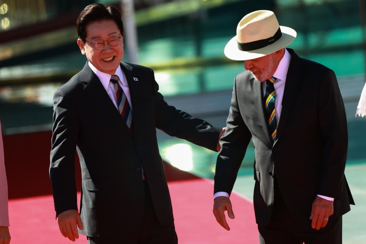 Acordo Mercosul-China é tratado em conversa entre Lula e Xi Jinping
