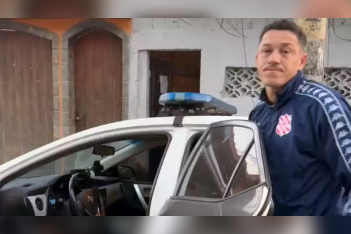 Zagueiro da Portuguesa-RJ é levado à delegacia por fraude em apostas