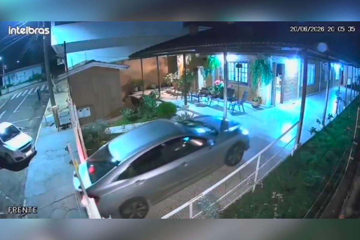 Cuidador é preso por furtar carro e dar golpe em idosa de 83 anos