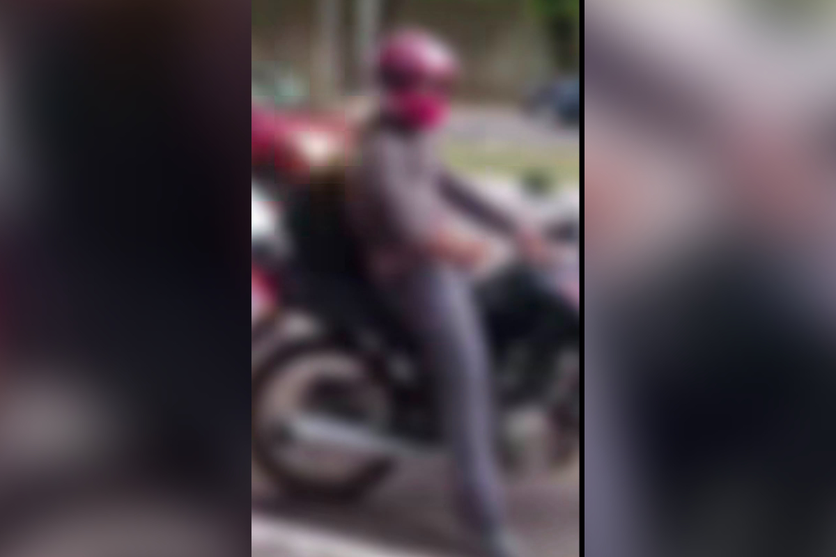 Motociclista é flagrado se masturbando na rua :“Tive um descontrole”