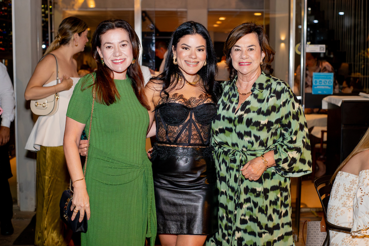 Rafaella Sigmaringa, Juliana Dias e Gilda Sigmaringa