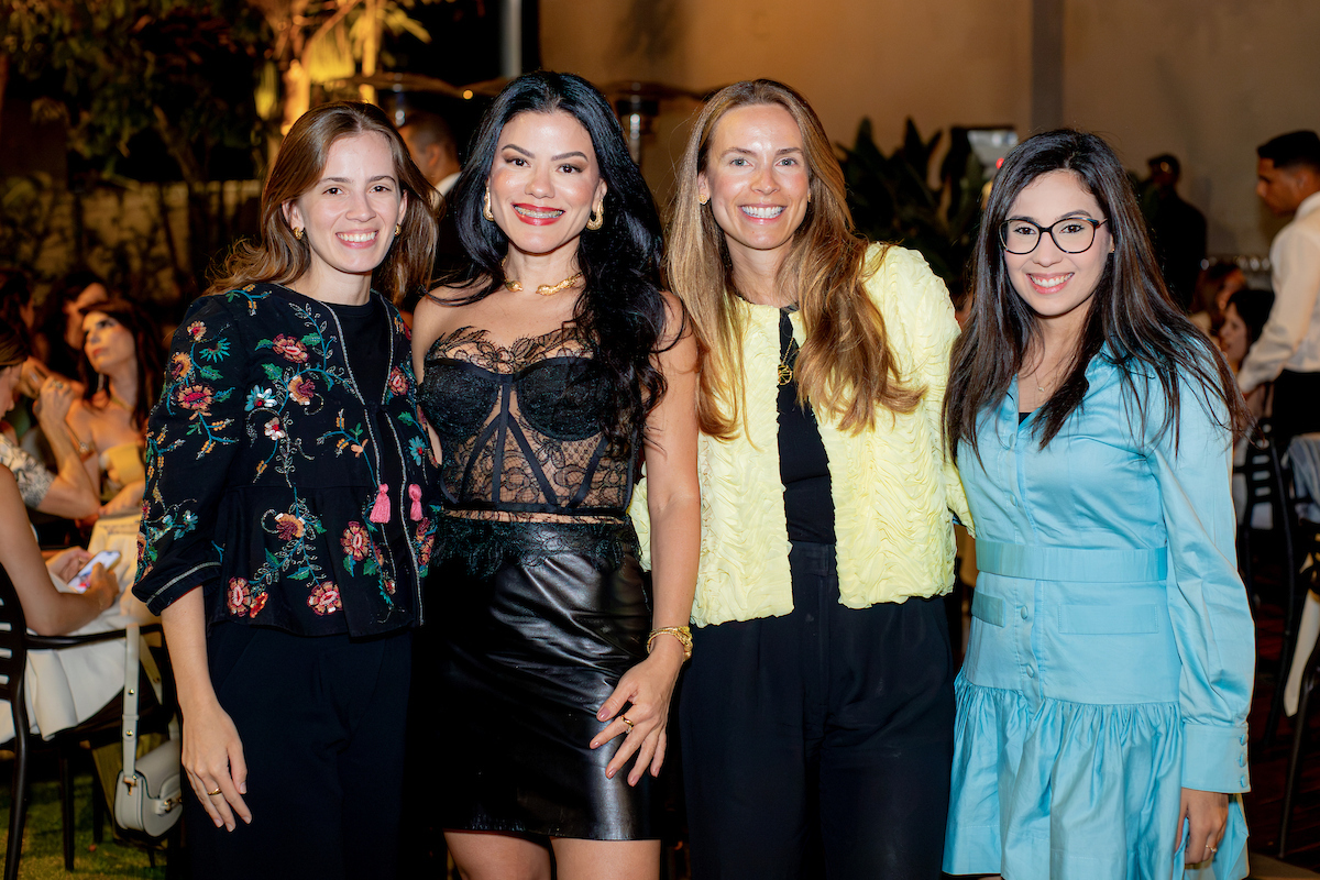Letícia Vajas, Juliana Dias, Marcella Zarattini e Isabela Gurgel