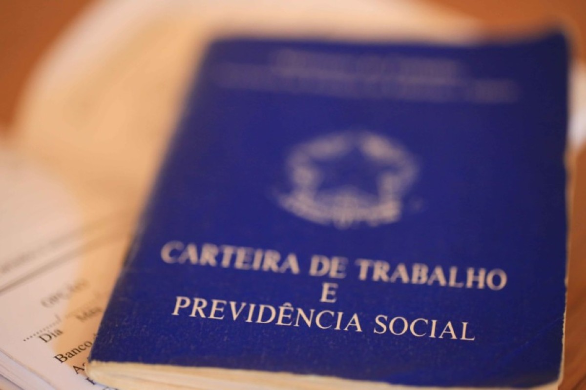 DF inicia semana com 933 vagas de emprego e salários até R$ 3,7 mil