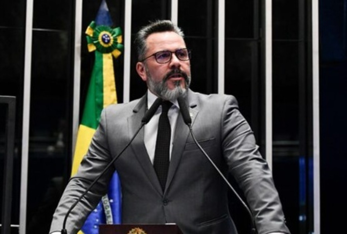 Senador Alan Rick revela gastos de R$ 202,6 mil com posto de combustíveis vinculado a seu vice no Acre