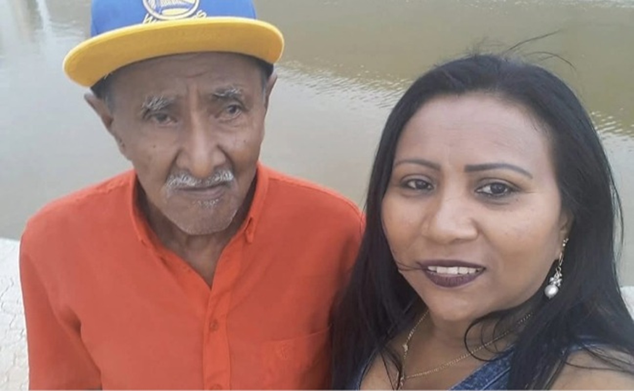 A Emocionante Reunião de Pai e Filha Após 52 Anos