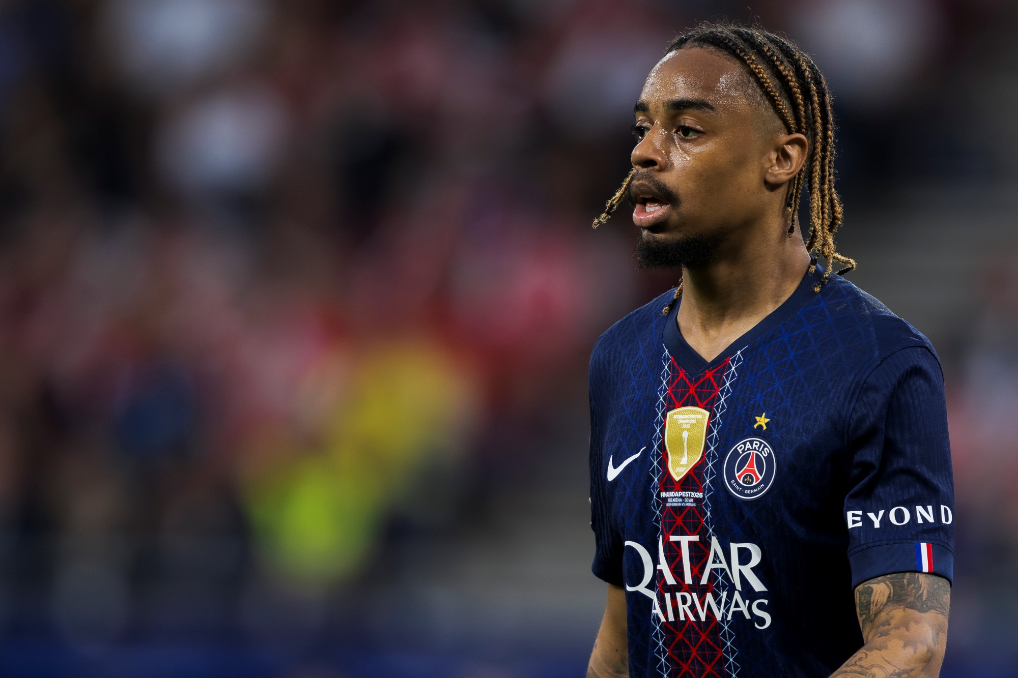 Liverpool chega a acordo verbal pela contratação de Barcola, do PSG - QTU Questões do Universo