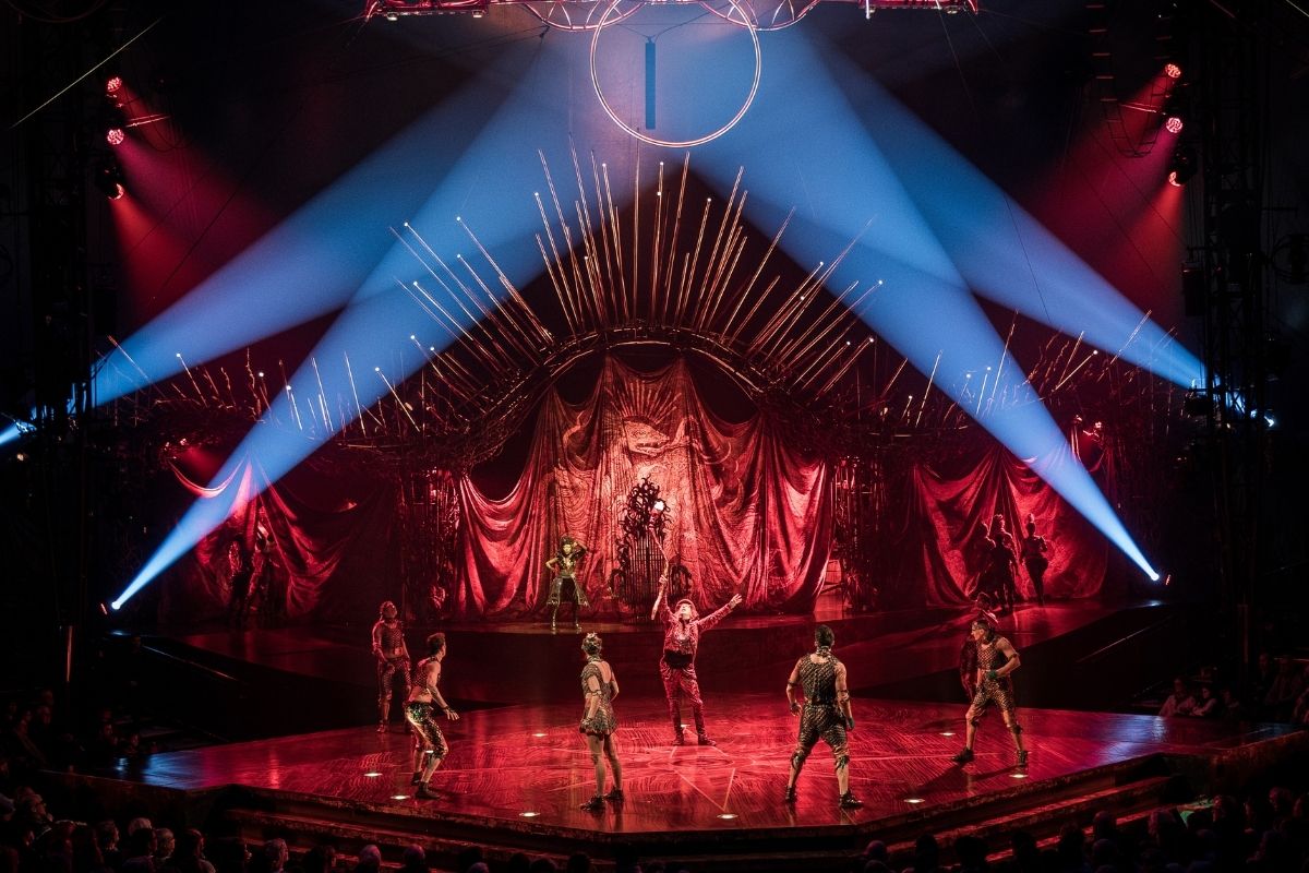 Cirque du Soleil: rotina dos artistas inclui funk no treino e automaquiagem