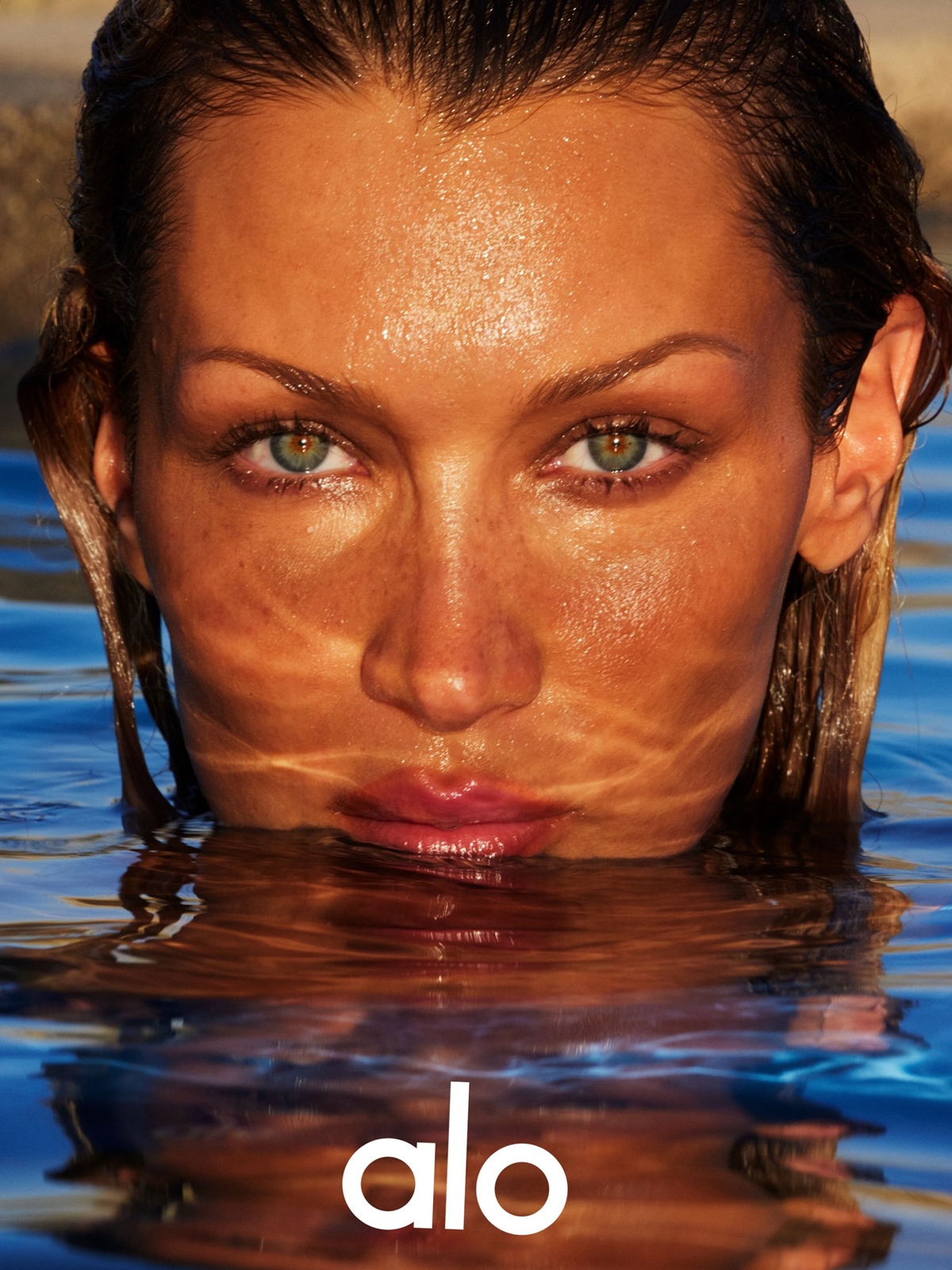 Bella Hadid Alo - Metrópoles 