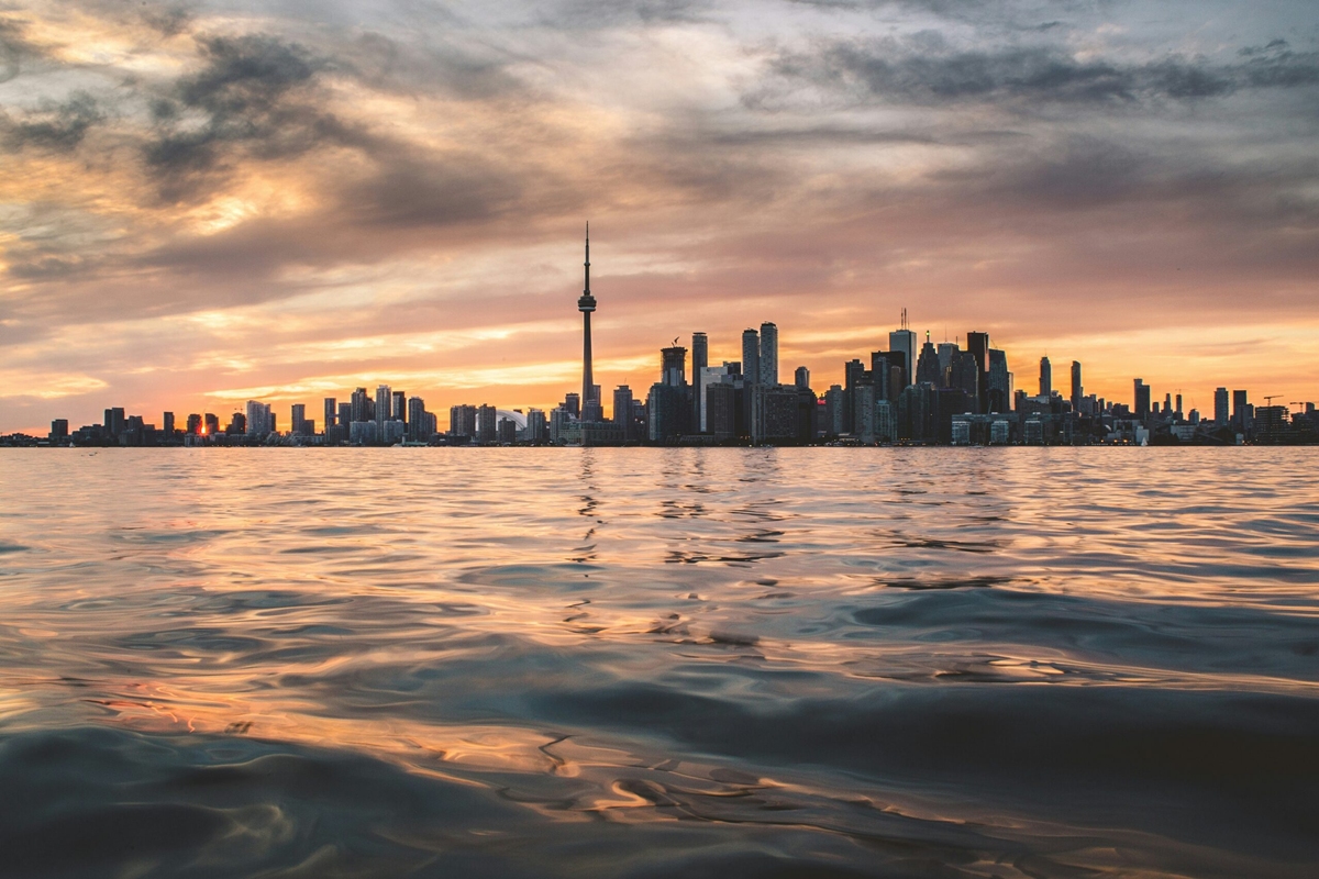 Lago Ontario, na fronteira entre Canadá e EUA - Metrópoles