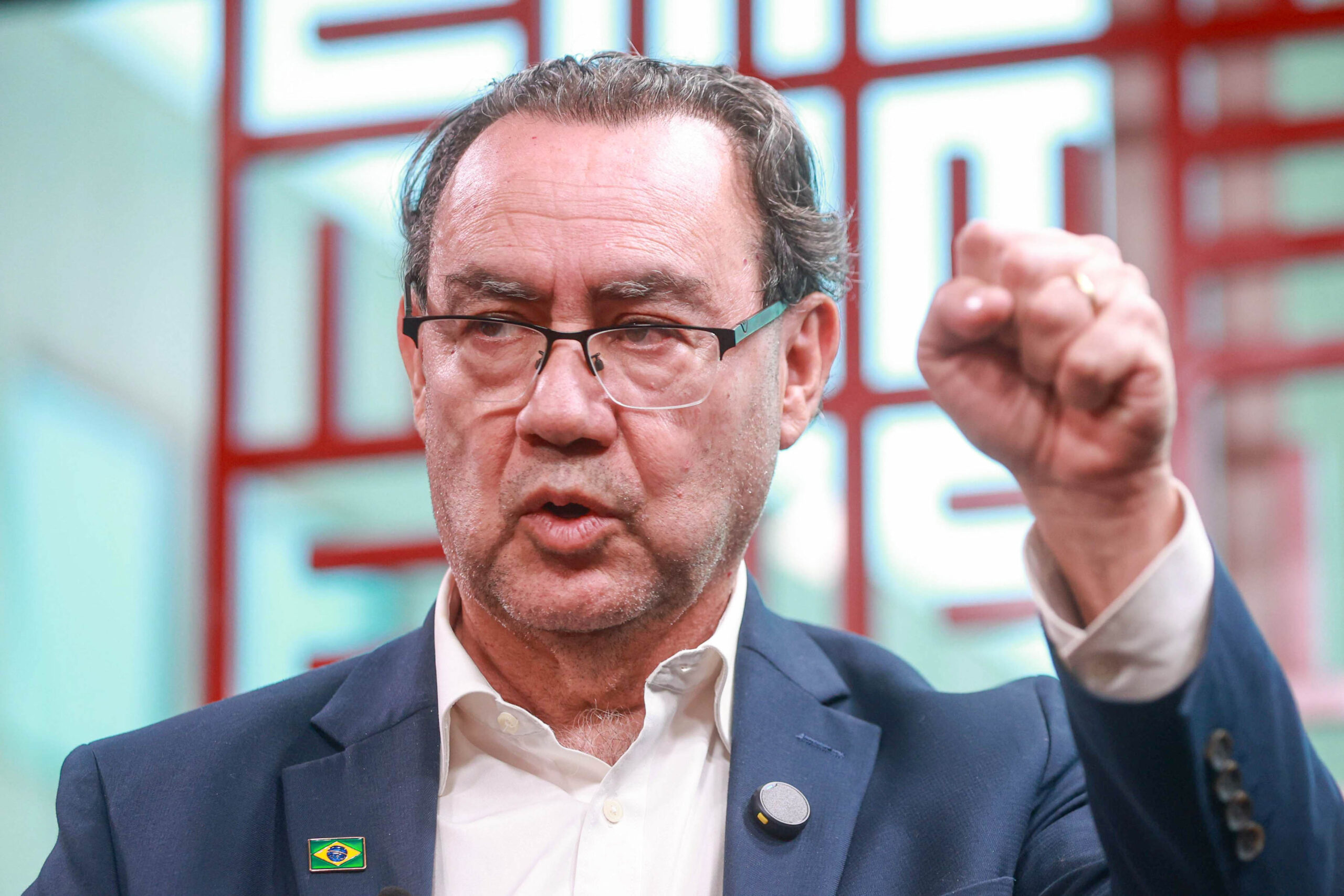 CEO da Nexus: Cury ganha parte do eleitorado insatisfeito com Flávio e Lula - QTU Questões do Universo