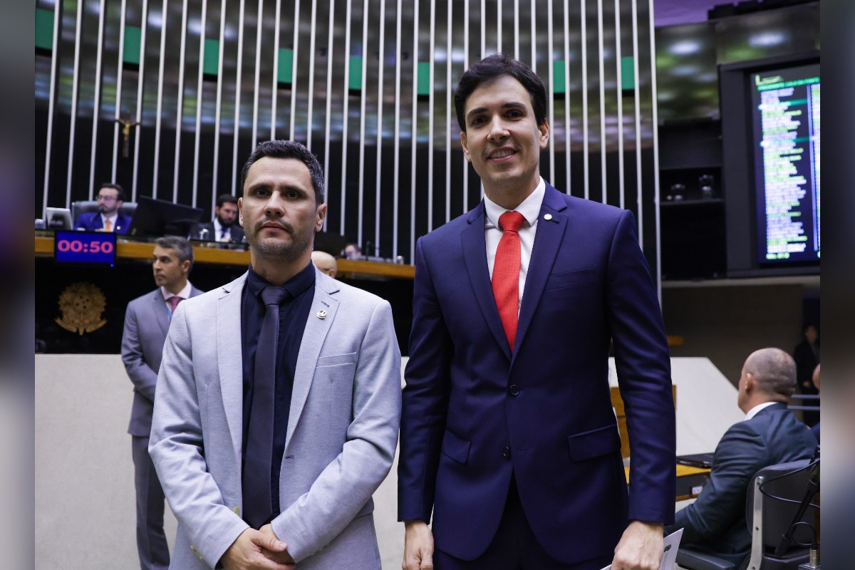 A Reviravolta Política de Cleitinho Azevedo e o Republicanos em Minas Gerais