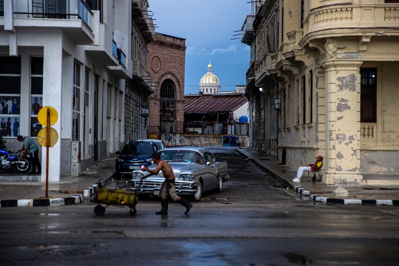 Sem petróleo, Cuba recorre a energia solar com apoio da China - QTU Questões do Universo