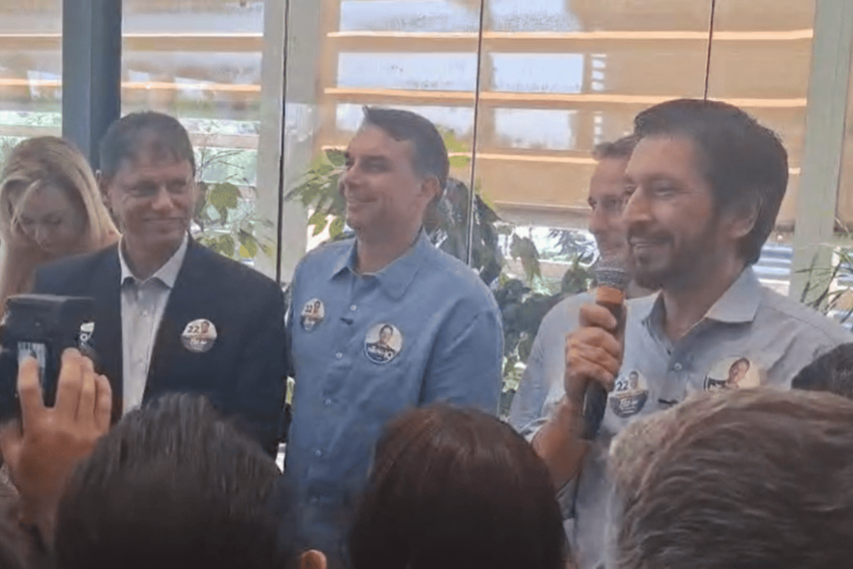 Nunes promete a Flávio e a Tarcísio "um exército disposto a lutar" - QTU Questões do Universo