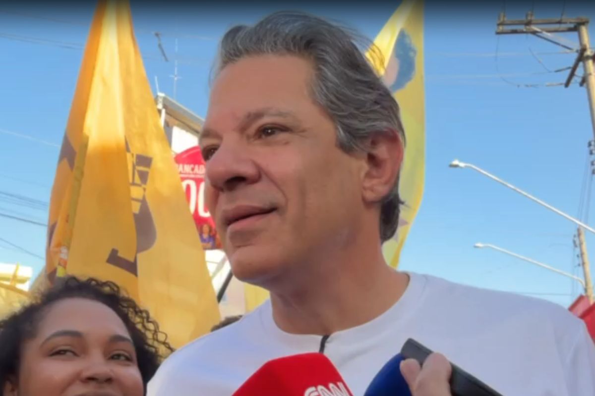Haddad rejeita sugestão de impeachment a ministros do STF: "Cautela" - QTU Questões do Universo