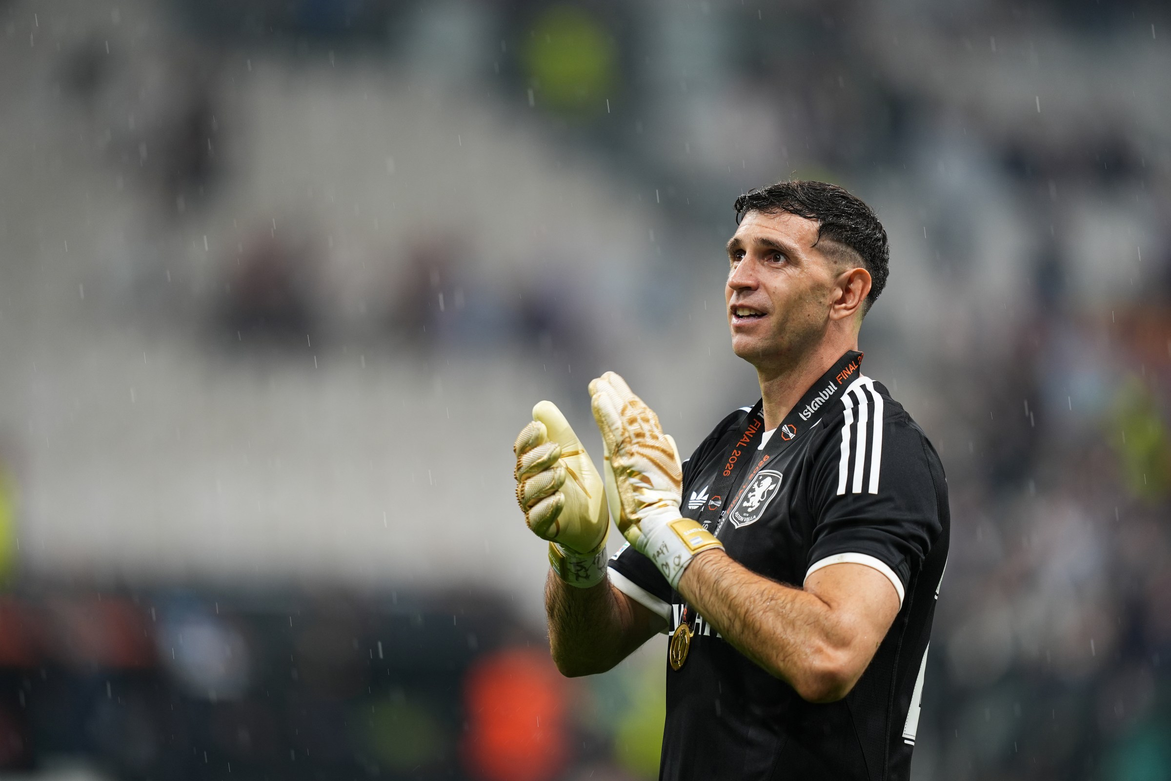 Chelsea negociação a contratação de Dibu Martínez