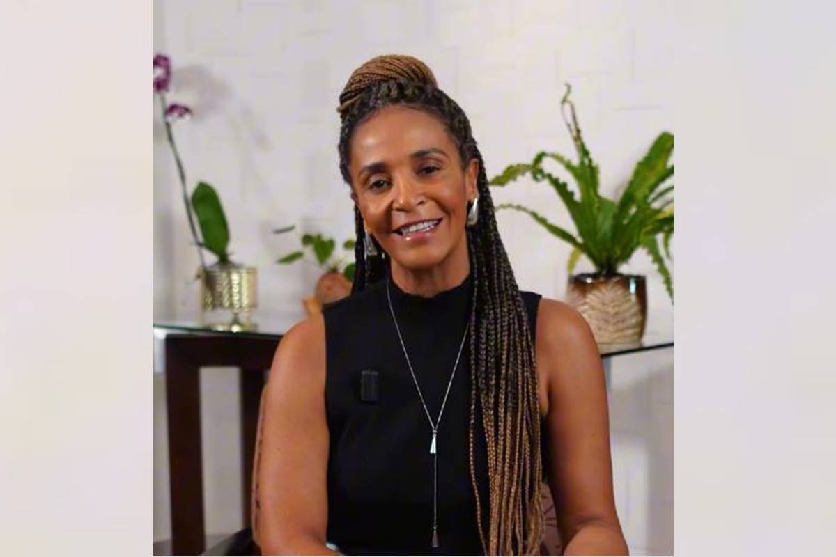 Dora Gomes é anunciada como vice de Leandro Grass ao Palácio do Buriti