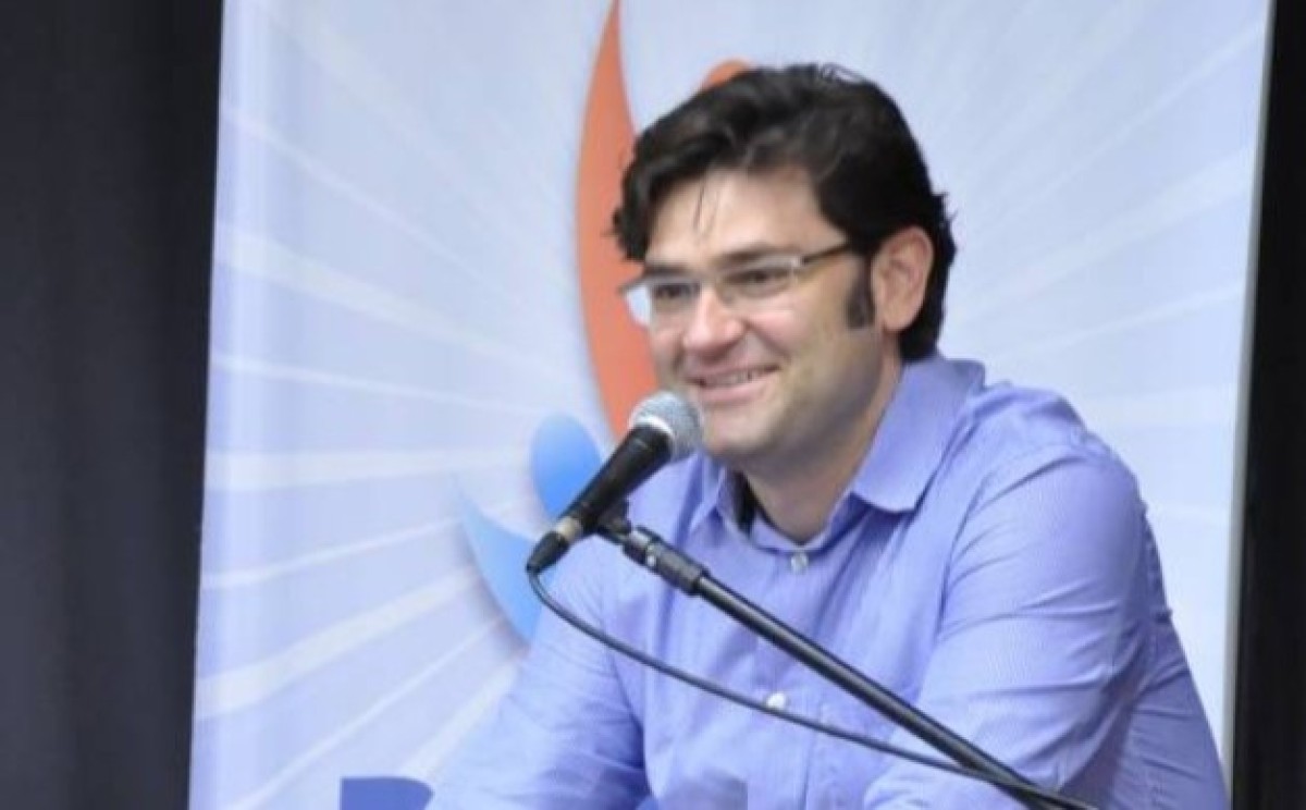 Duda Lima sobre papel na campanha de Flávio: “Marqueteiro não é notícia”