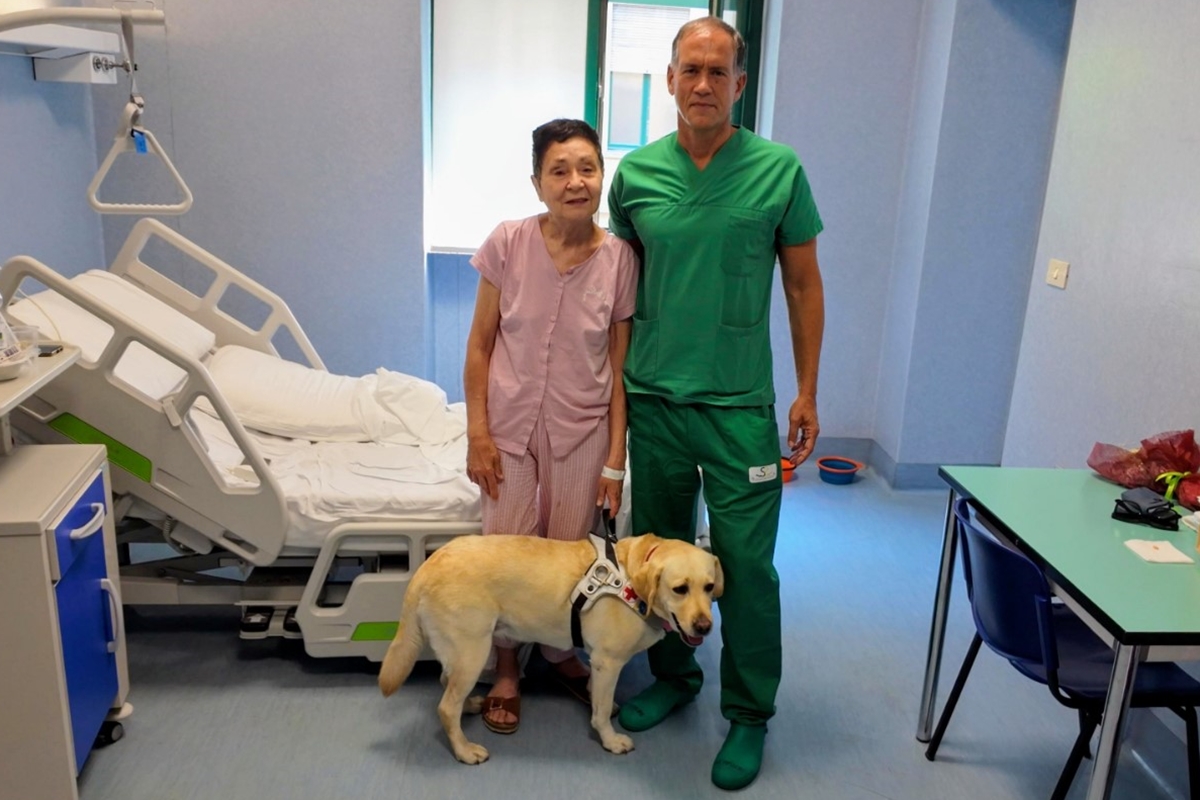 Mulher recupera a visão após passar por transplante de olho inédito - QTU Questões do Universo