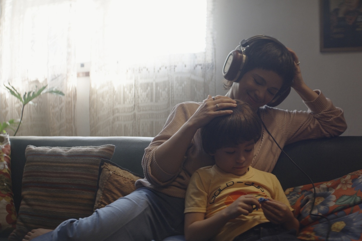 Filho de Elis Regina sobre novo documentário: “Tudo que lembro está ali” - QTU Questões do Universo