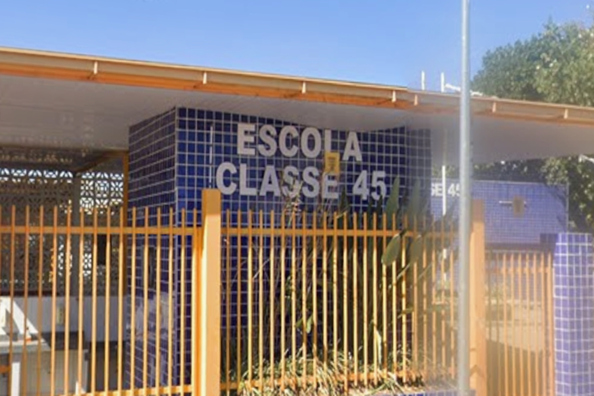 Imagem vinculada ao feed original: Muro de escola em Ceilândia é interditado por risco de desabamento