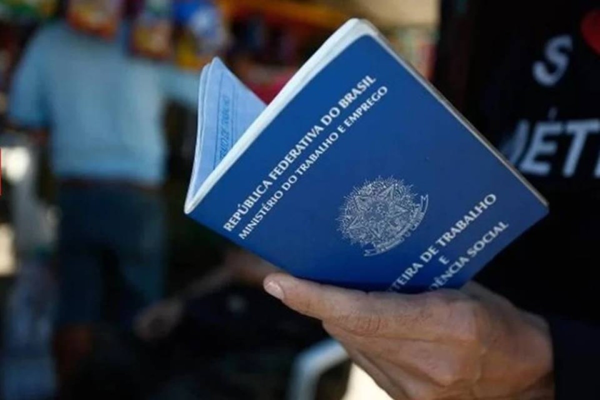 DF inicia semana com mais de mil vagas e salários de até R$ 3,6 mil
