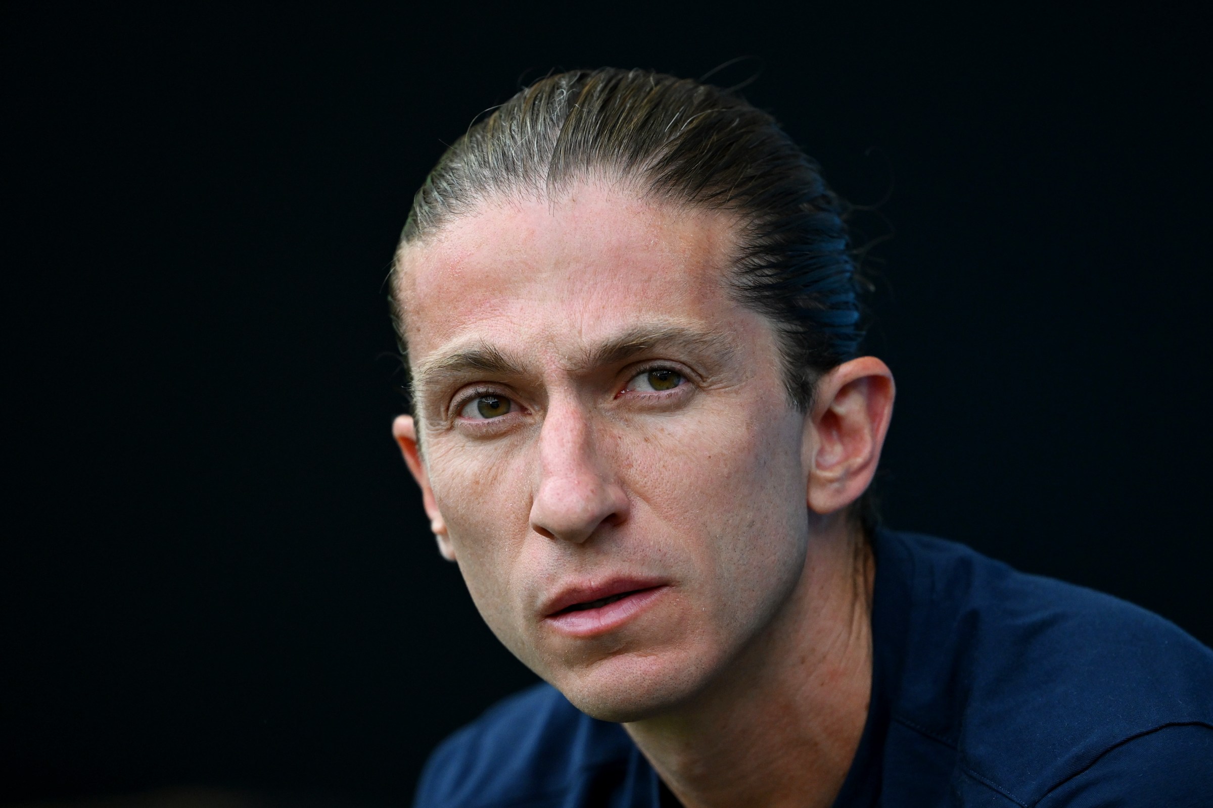 Filipe Luís estreia oficialmente pelo Monaco pela Conference League