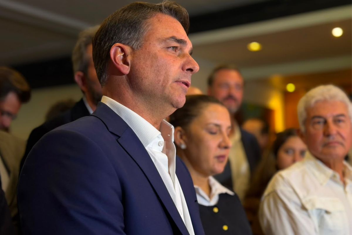 Flávio comemora fim de sigilo do Master e pede o mesmo no caso INSS