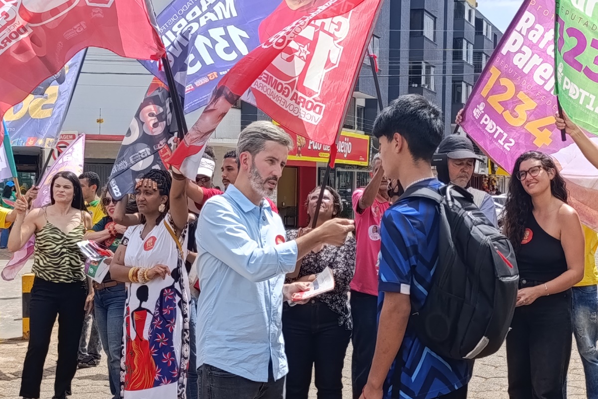 Leandro Grass propõe mais oportunidades de emprego para jovens no DF
