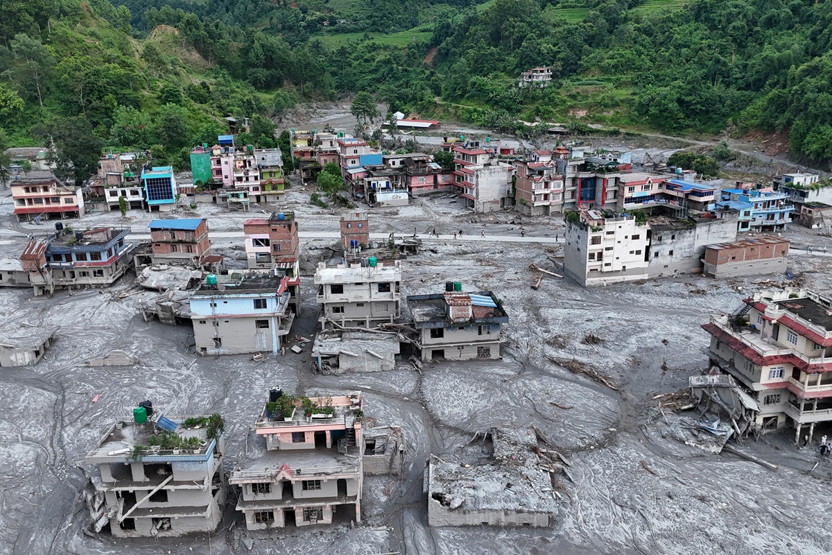 Nepal: buscas entram no quarto dia com 3 mil desaparecidos e 750 mortos