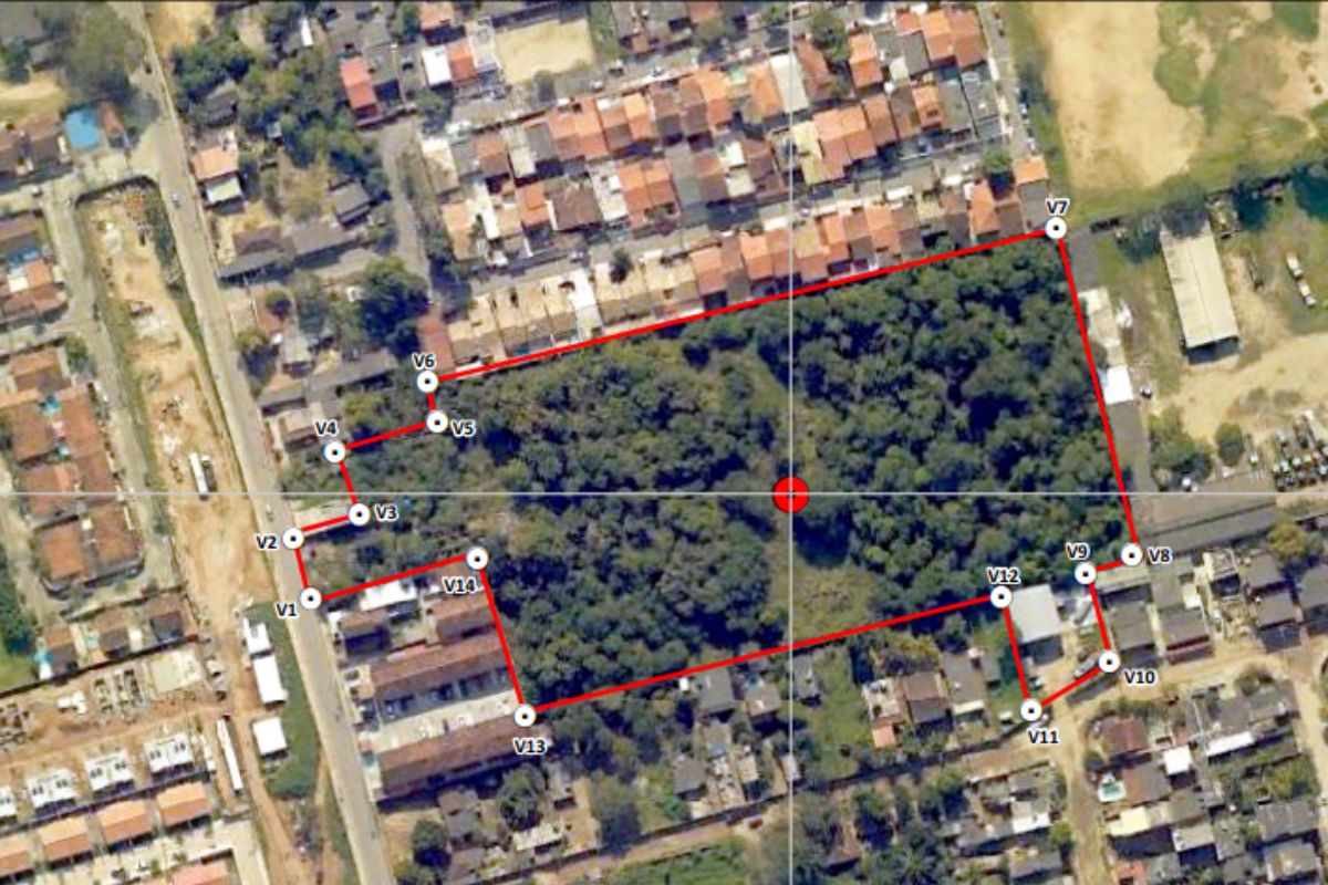 Foto do terreno que será construído o condomínio Águas da Mata