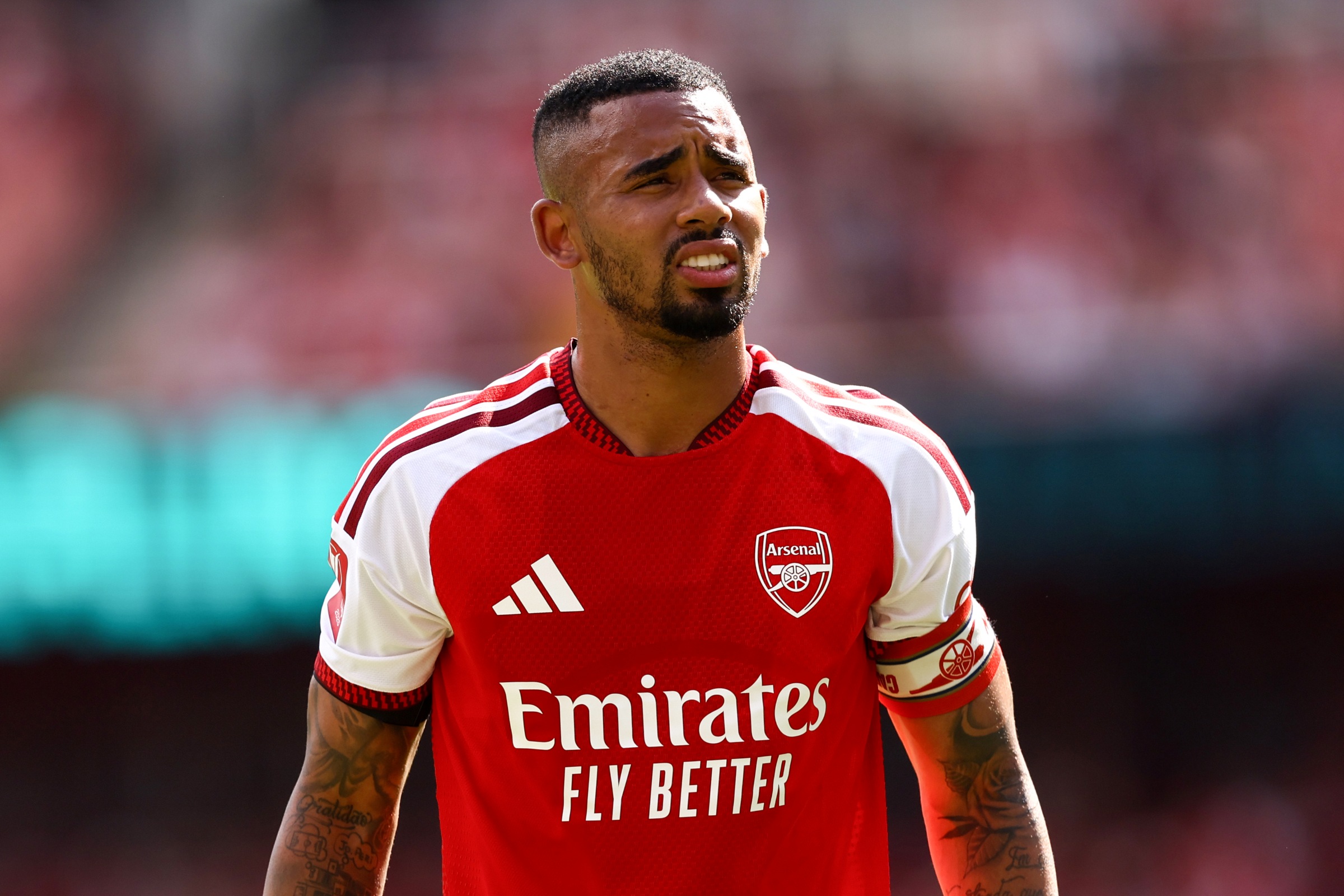 Gabriel Jesus se aproxima do Barcelona e realizará exames nesta segunda