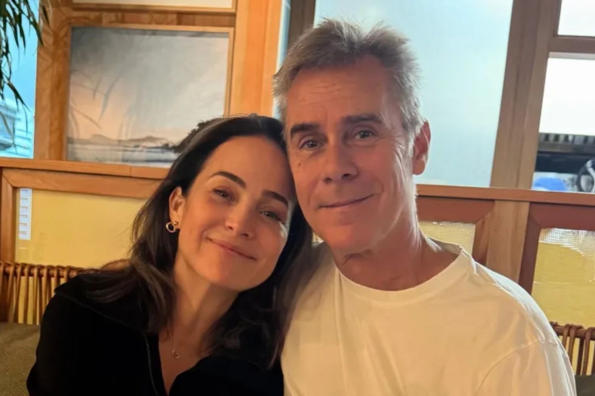 Foto colorida de Gabriela Duarte e Fernando Frewka