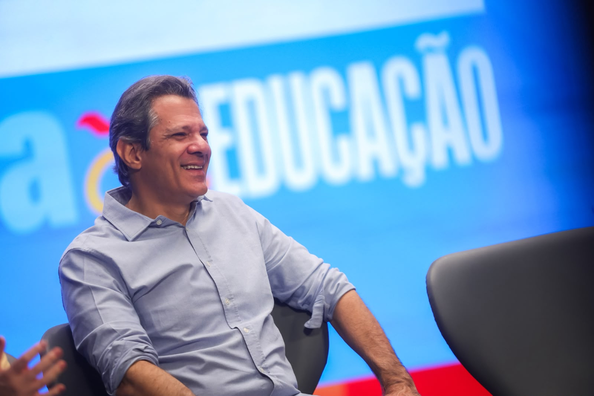 Haddad minimiza números do Datafolha e diz confiar em dados do PT - QTU Questões do Universo