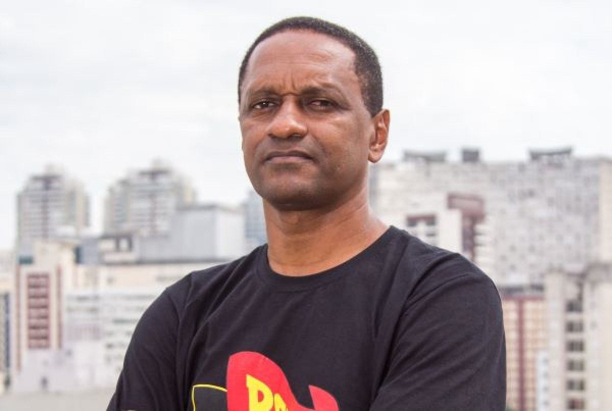 Candidato do PSTU Defende Ruptura com Imperialismo em Plano de Governo