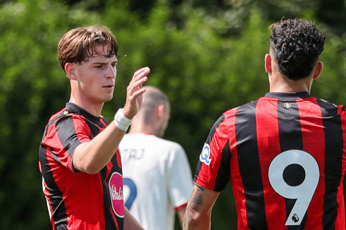 Time de Rayan, Bournemouth aplica goleada no Genoa em amistoso