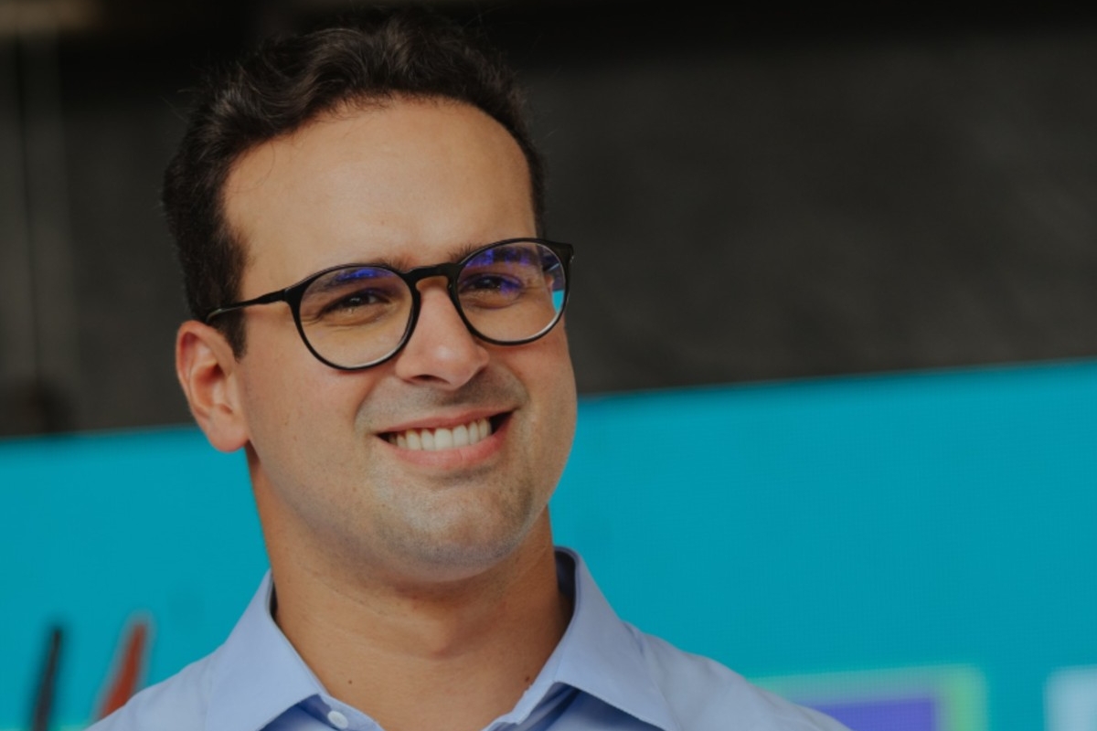 Lucas Ribeiro (PP) é reeleito governador da Paraíba
