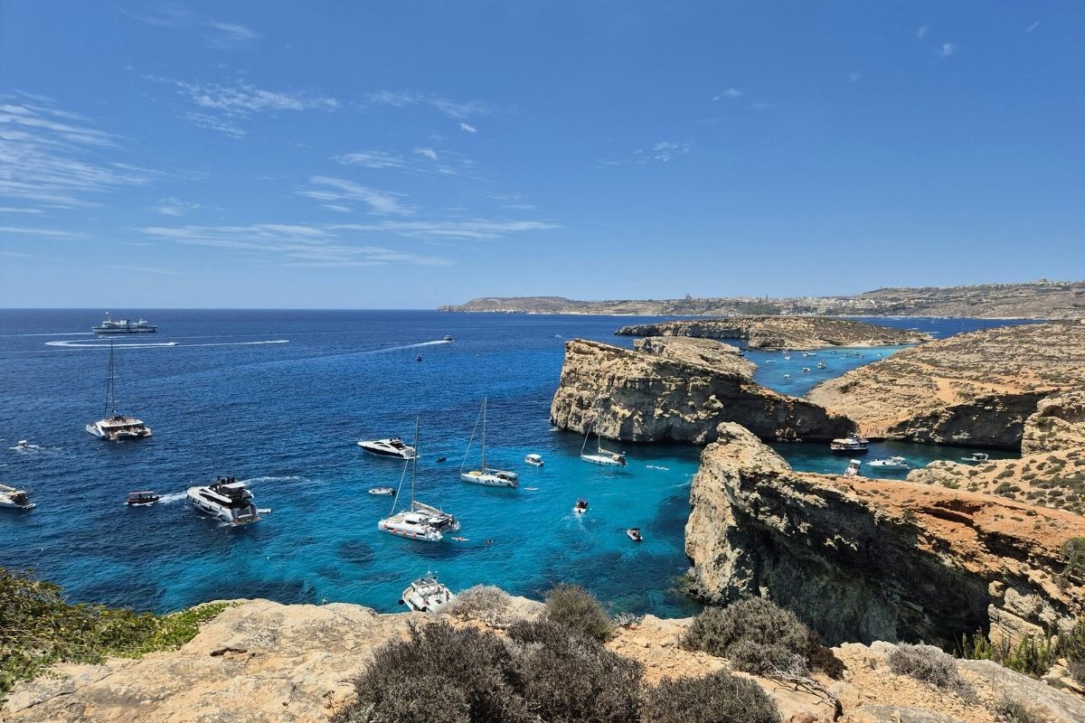 Praia em Malta, na Europa