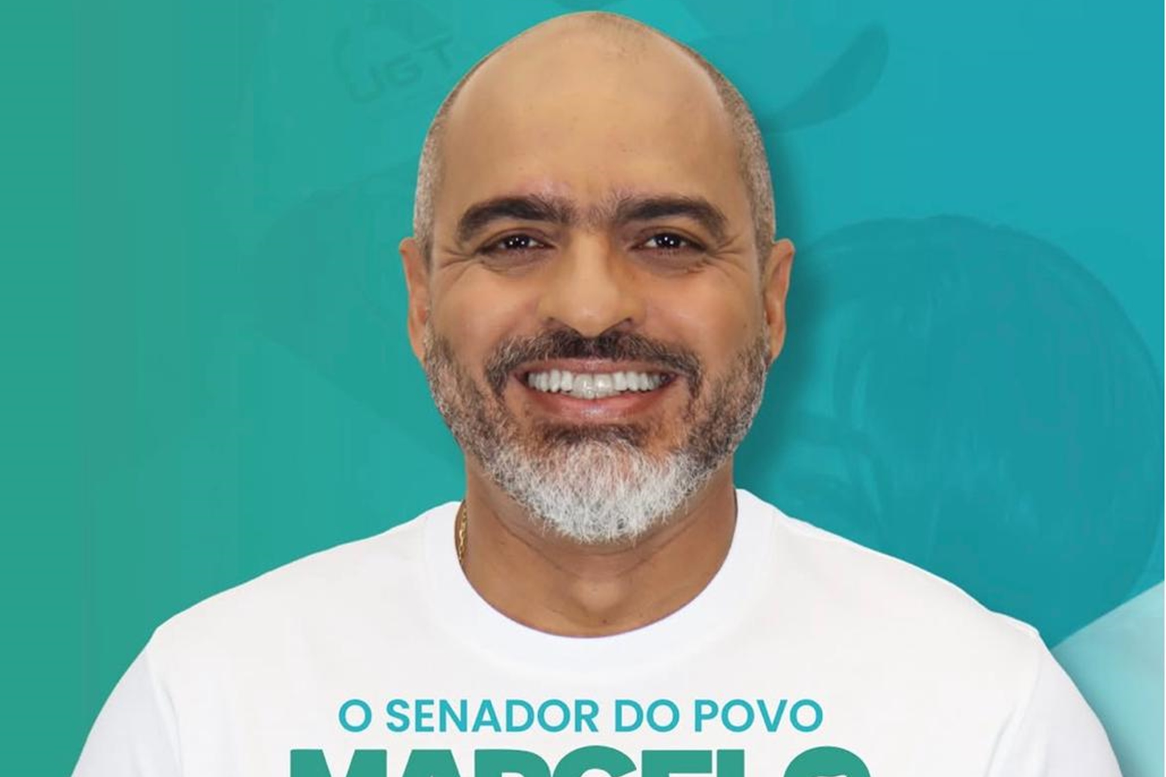 Imagem colorida do candidato ao Senado pela Bahia Marcelo Carvalho