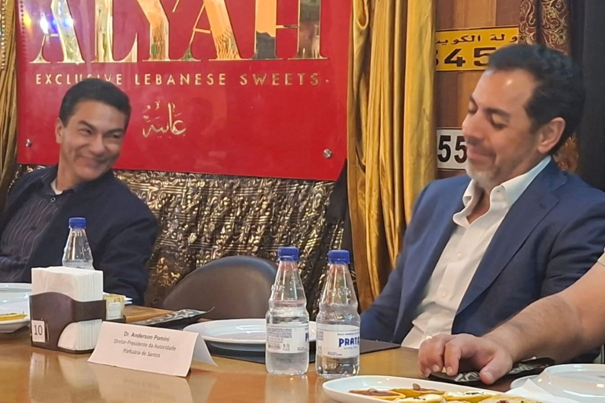 Encontro entre Aliados em Jantar Político: Anderson Pomini e Marcos Pereira
